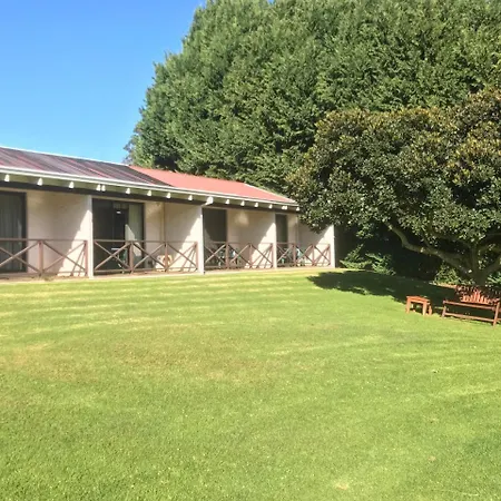Karri Forest Motel Pemberton Exterior photo