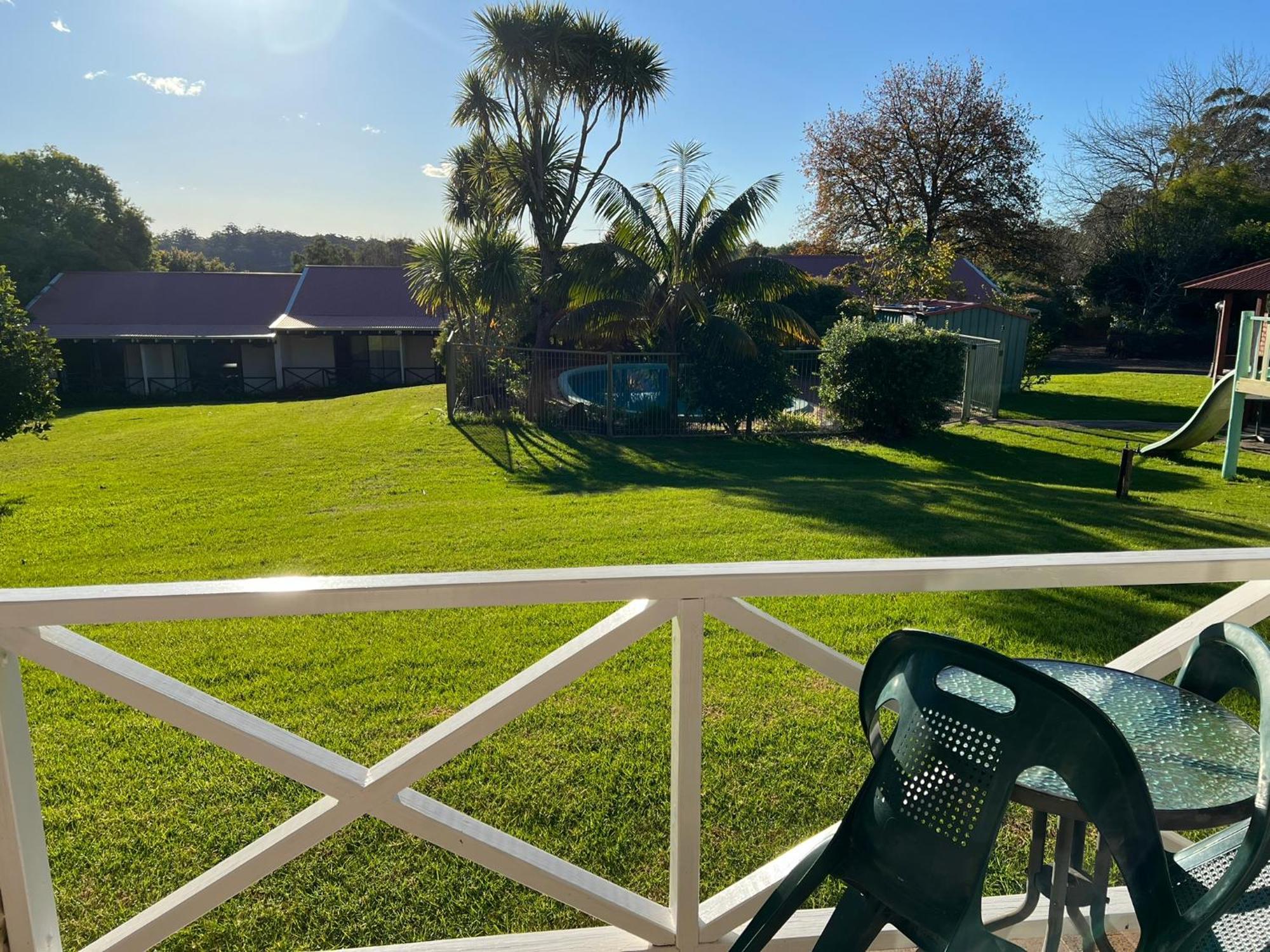 Karri Forest Motel 3*
